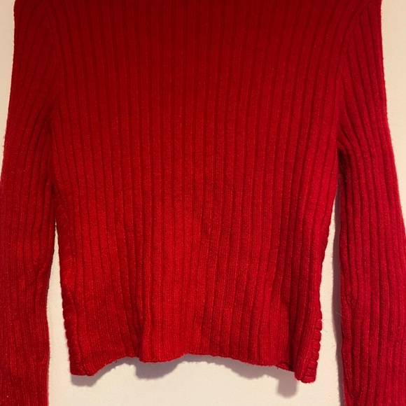 Hollister red sweater - Picture 3 of 3